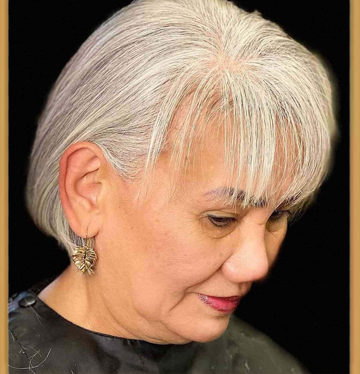 freche-frisuren-fur-graue-haare-ab-60