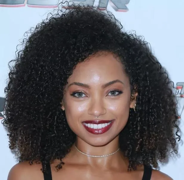 Afro Haare Frisuren 21 afro frisur, afro haare frisuren, afro haare pflegen, afrikanische zöpfe flechten, afrikanische zöpfe flechten lassen, afro flechten, afro frisur frauen, afro frisur mann, afro frisuren jungs,