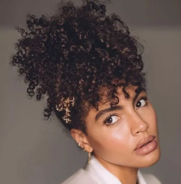 Afro Haare Frisuren 11 afro frisur, afro haare frisuren, afro haare pflegen, afrikanische zöpfe flechten, afrikanische zöpfe flechten lassen, afro flechten, afro frisur frauen, afro frisur mann, afro frisuren jungs,