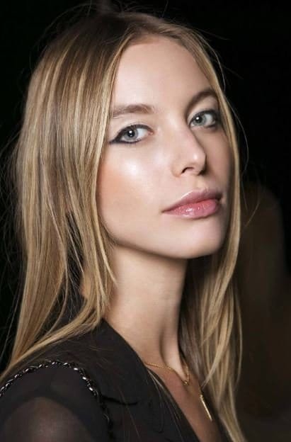 glatt braune haare mit blonden strahnen 9 Glatt Braune Haare Mit Blonden Strähnen