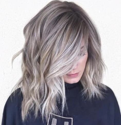 Graue Haare Mit Blonden Strähnchen Aufpeppen 11 Graue haare mit blonden strähnchen aufpeppen