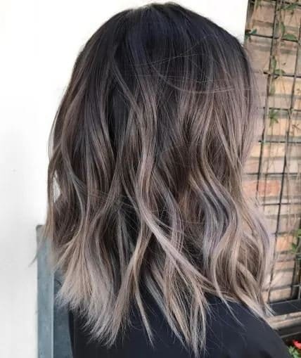 Graue Haare Mit Blonden Strähnchen Aufpeppen 2 Graue haare mit blonden strähnchen aufpeppen