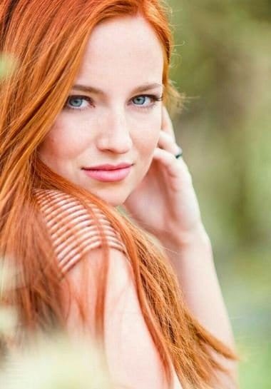 Rote Haare Mit Blauen Augen 2 Rote haare mit blauen augen, rote haare blaue augen, passen rote haare zu blauen augen, rote haarfarbe blaue augen.