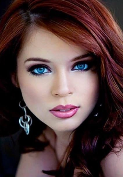 Rote Haare Mit Blauen Augen 11 Rote haare mit blauen augen, rote haare blaue augen, passen rote haare zu blauen augen, rote haarfarbe blaue augen.