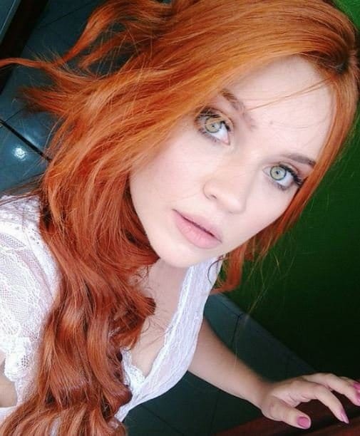 Rote Haare Mit Blauen Augen 31 Rote haare mit blauen augen, rote haare blaue augen, passen rote haare zu blauen augen, rote haarfarbe blaue augen.