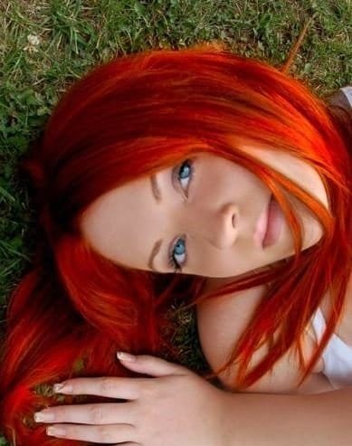 Rote Haare Mit Blauen Augen 9 Rote haare mit blauen augen, rote haare blaue augen, passen rote haare zu blauen augen, rote haarfarbe blaue augen.